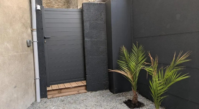 Апартаменты Appartement cosy à Nantes avec terrasse