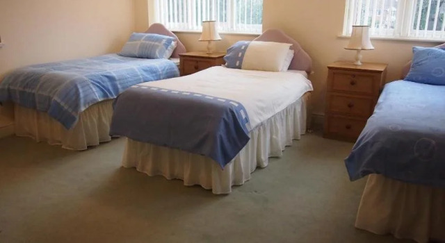 Nine Elms, Book Hotel Kingshurst Solihull