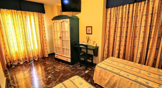 Apartamentos Turísticos La Fonda, Book Lejlighed Lejligheder i Granada, Lejlighed