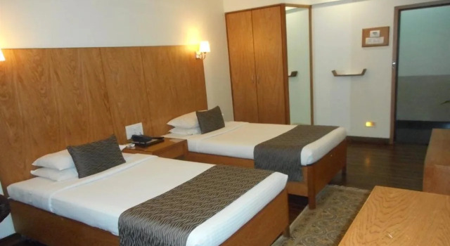 Kings International Juhu, Забронировать Отель Отели штата Махараштры 3 звезды, 3*