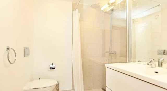 Апартаменты Deluxe CITY, LUX APARTM - 2 FULL BATHROOMs, 1v