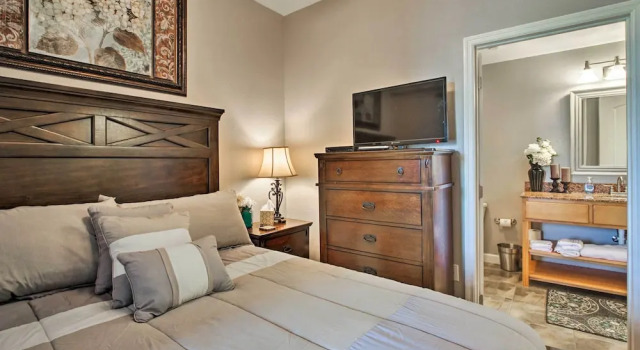 Sevierville Resort Retreat ~ 2 Mi to Pigeon Forge!