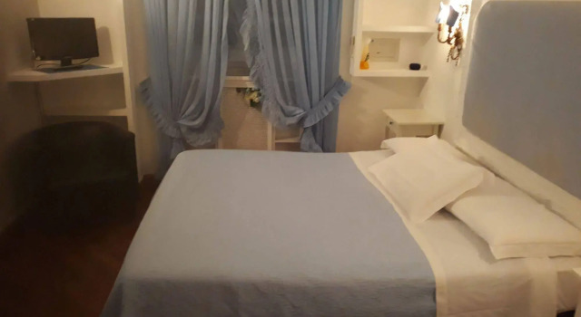 Accommodation Roma Imperiale, Забронировать Отель Отели Рима с парковкой, рядом с Собор Святого Петра, Парковка