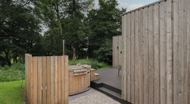 Коттедж Brow Wood Cabin
