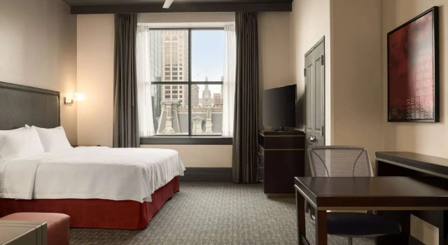Номер Standard Homewood Suites By Hilton Milwaukee Downtown