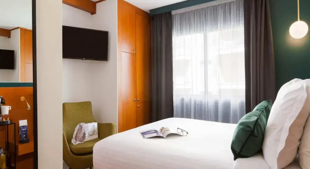 Comfortable Room in Cannes for 2 Guests