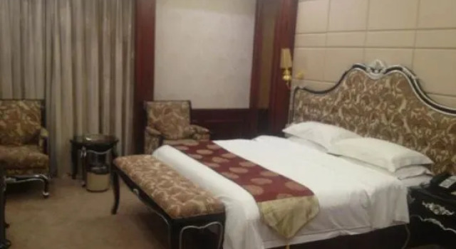 Полулюкс Executive Naerton Hotel