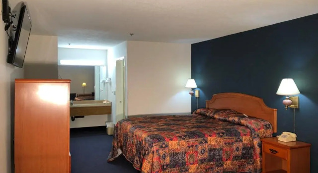 Номер Standard Luxury Inn