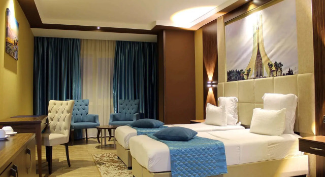 LB Suite Hotel