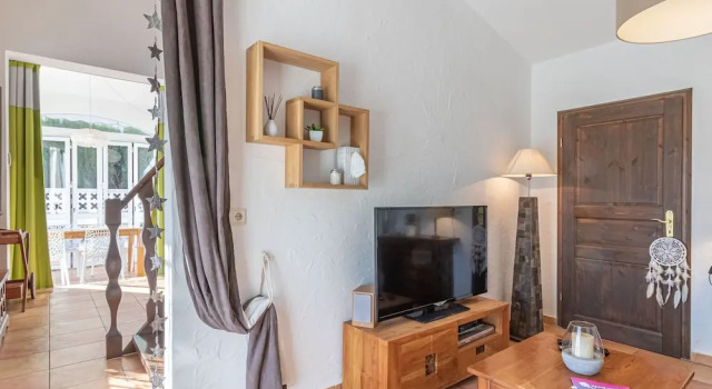 Charming Holiday Home in Empuriabrava With Pool, Забронировать Отель Отели Эмпуриабравы с бассейном, Бассейн