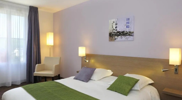 Двухместный номер Comfort Brit Hotel Châteaudun