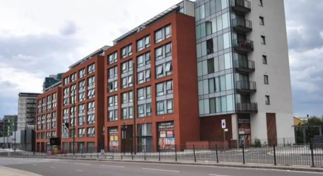 Stratford Luxury Apartments, Varaa Huoneisto Asunnot kohteessa Merseyside, Huoneisto