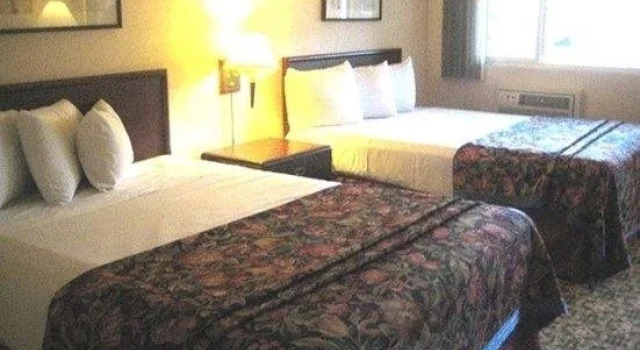 El Toro Motel, Забронировать Мотель Сан-Луис-Обиспо San Luis Obispo County, рядом с Гора Серро-Сан-Луис-Обиспо