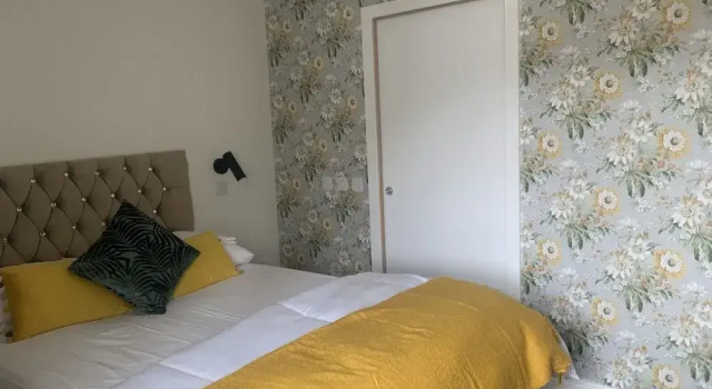 STAG & THISTLE HOTEL AND RESTAURANT, Забронировать Отель Фрейзербург Moray Firth