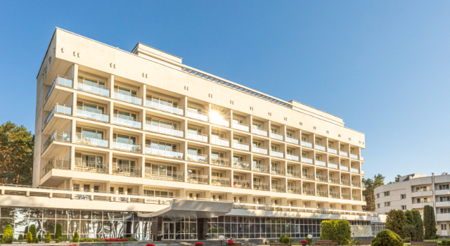 Sosny Sanatorium, Prenota Hotel Sosny 