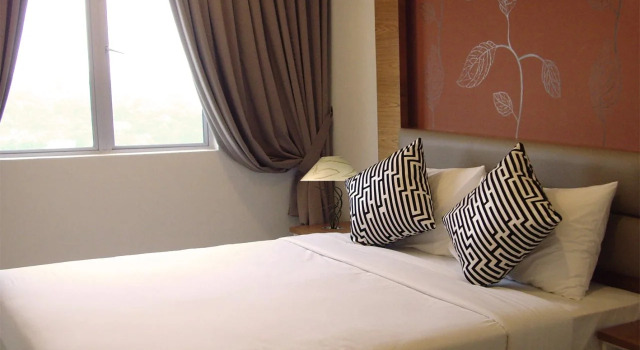 Duta Hotel & Residence