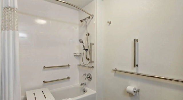 Номер Standard Hampton Inn & Suites Boynton Beach