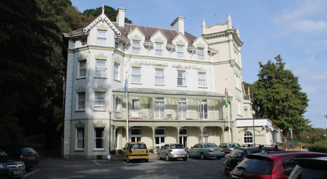 Fishguard Bay Hotel, Забронировать Отель Фишгард Пембрукшир