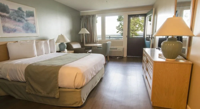 Dale Hollow Lake State Resort Park, Réserver Complexe hôtelier Albany 