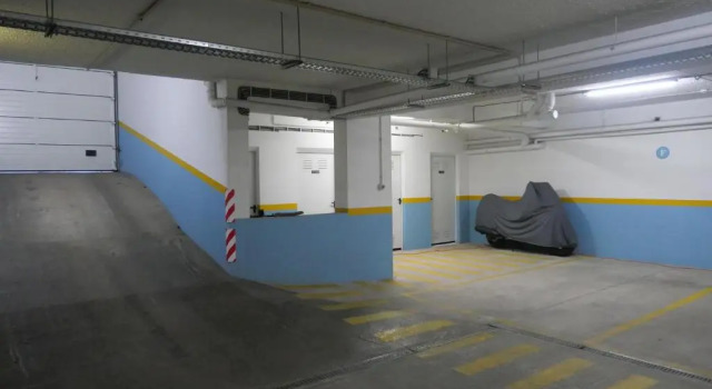 Апартаменты 1 bedroom condo; full common terrace and garage