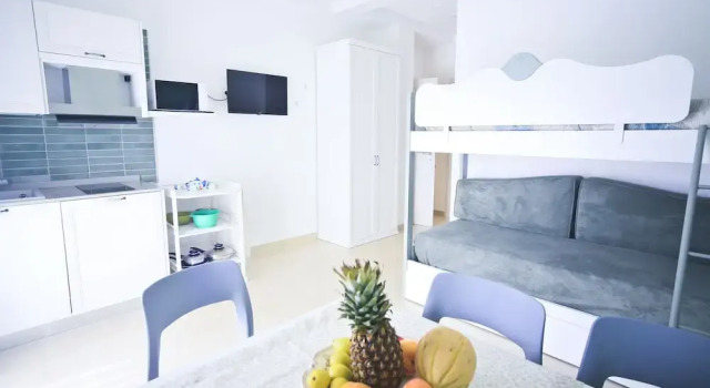 Люкс Classic с видом на сад Villa Del Gaudio Rooms & Apartments