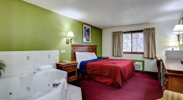 Номер Standard Bloomer Inn & Suites