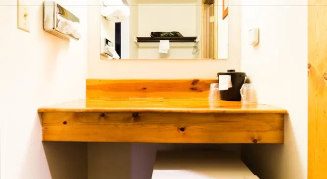 Четырёхместный номер Standard Hiawatha Lodge Inn