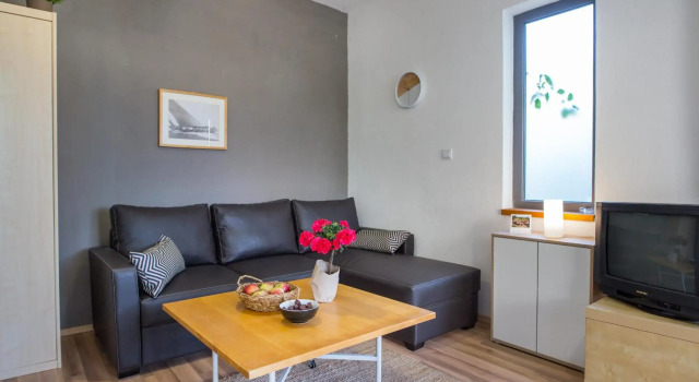 Apartment Peaceful Oasis, Забронировать Апартаменты/квартира Апартаменты Макарска, рядом с Набережная Рива (Макарска), Апартаменты/квартира