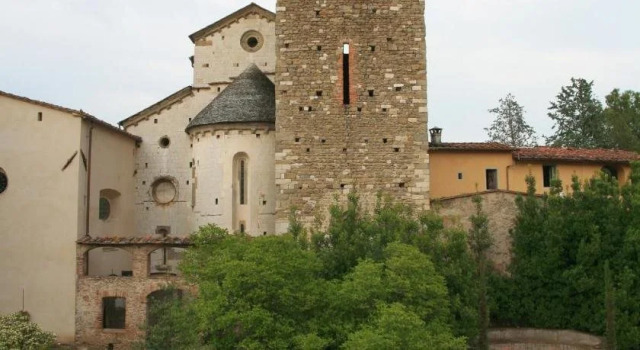 Artemura