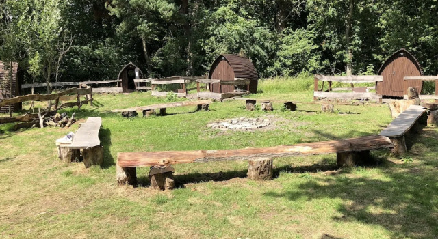 Edinburgh Cabin Camping, Varaa Leirintäalue Gorebridge Edinburgh