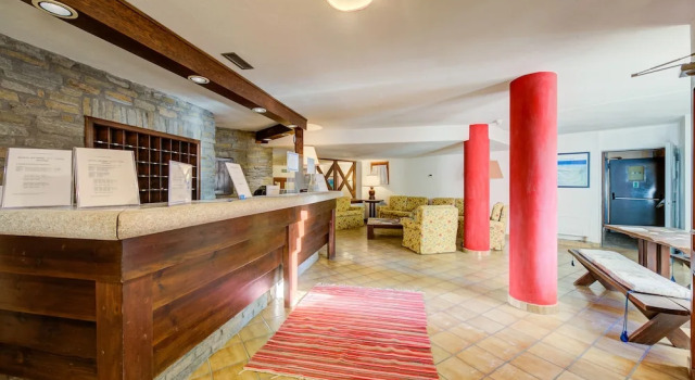Grange Hike & Ski - 18C Sestriere, Prenota Hotel Sauze di Cesana 