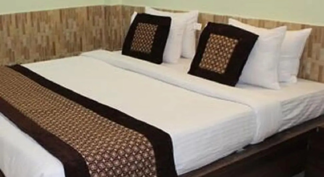 Airways Inn, Забронировать Отель Отели штата Махараштры 3 звезды, 3*