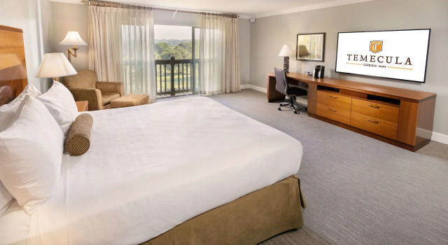 Temecula Creek Inn, Varaa Hotelli Temecula Kalifornia
