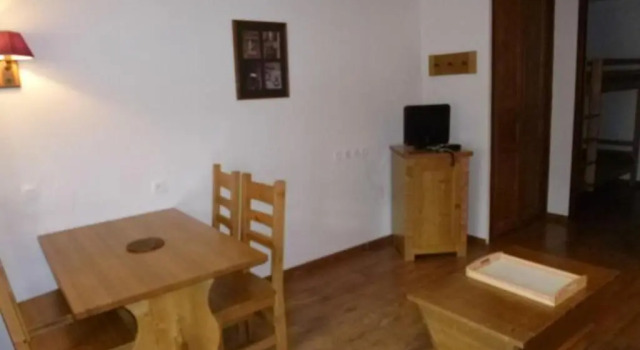 Studio Brides-les-Bains, 1 pièce, 4 personnes - FR-1-512-245, Prenota Appartamento Hotel a Alvernia con parcheggio, Parcheggio