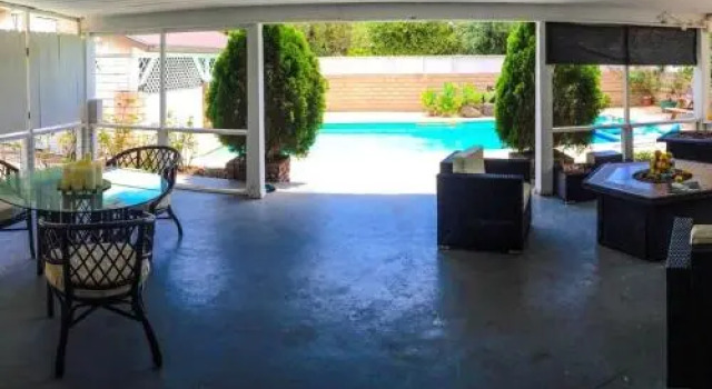 Spacious Zen Crash, Забронировать Отель Канога-Парк San Fernando Valley
