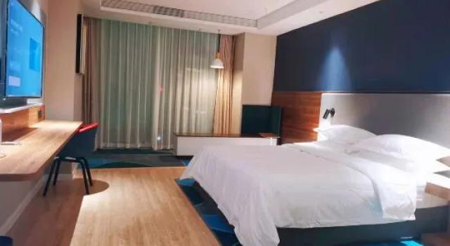 Люкс Superior Gujing Junlai Hotel (Taihe Sports Center Branch)