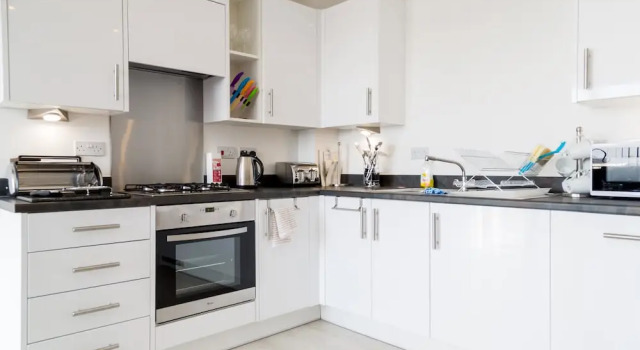 Апартаменты Kingfisher Cambridge Central West Apartments