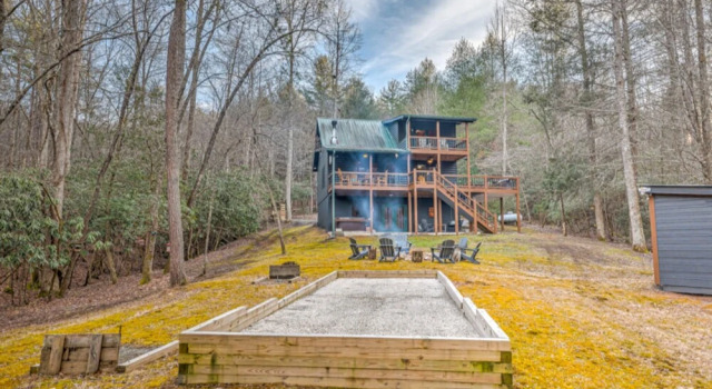 Secluded Springs by Escape to Blue Ridge, Boek Hotel Hotels in Georgia met parkeren, Parkeren