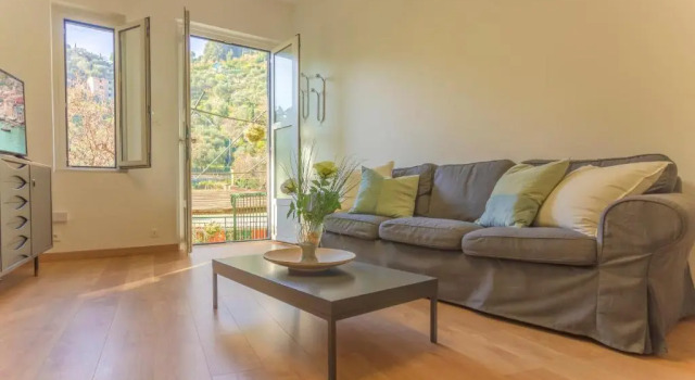 Flora by PortofinoHomes