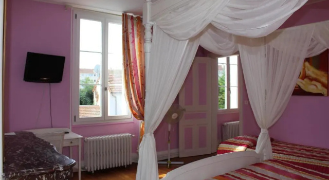Двухместный номер Deluxe с видом на бассейн Manoir François 1er