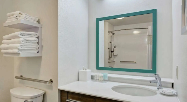 Номер Standard Hampton Inn & Suites Boynton Beach