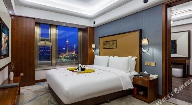 Двухместный люкс Deluxe Lujia International Hotel