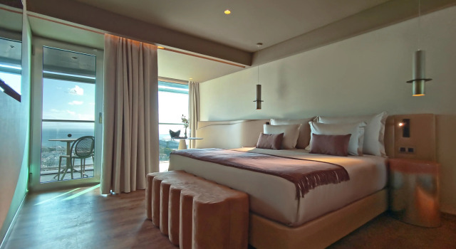 The Views Baia - Adults Only