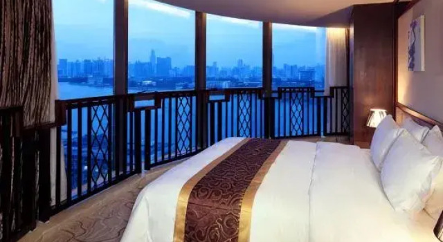 Семейный люкс с 2 комнатами Sun Yat-sen University Kaifeng Hotel