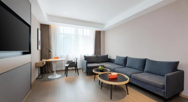 Люкс Deluxe Atour Hotel Qingdao Jiaodong International Airport