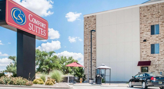 Номер Standard Comfort Suites Farmington