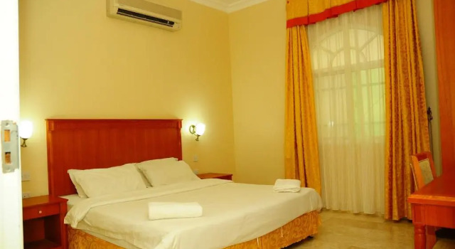 Люкс Al Faisal Hotel Suites
