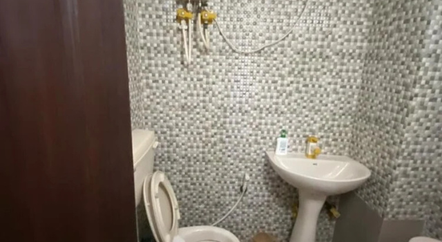 Апартаменты Deluxe 11Flowers Service Apartment By GRB
