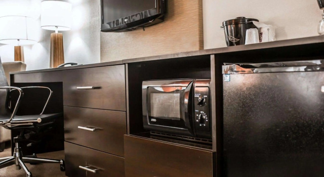 Двухместный люкс Sleep Inn & Suites Fort Campbell
