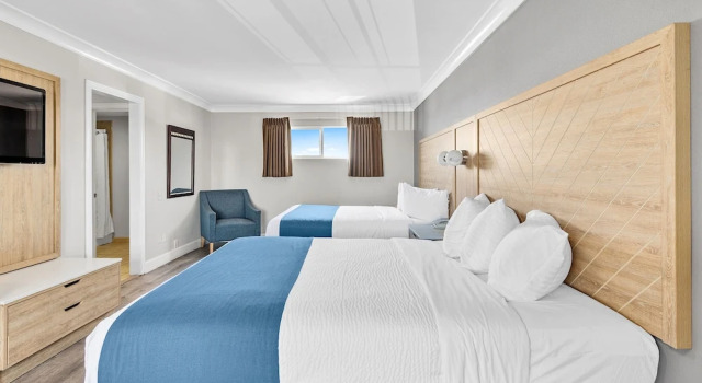 Четырёхместный номер Standard Vagabond Inn Whittier